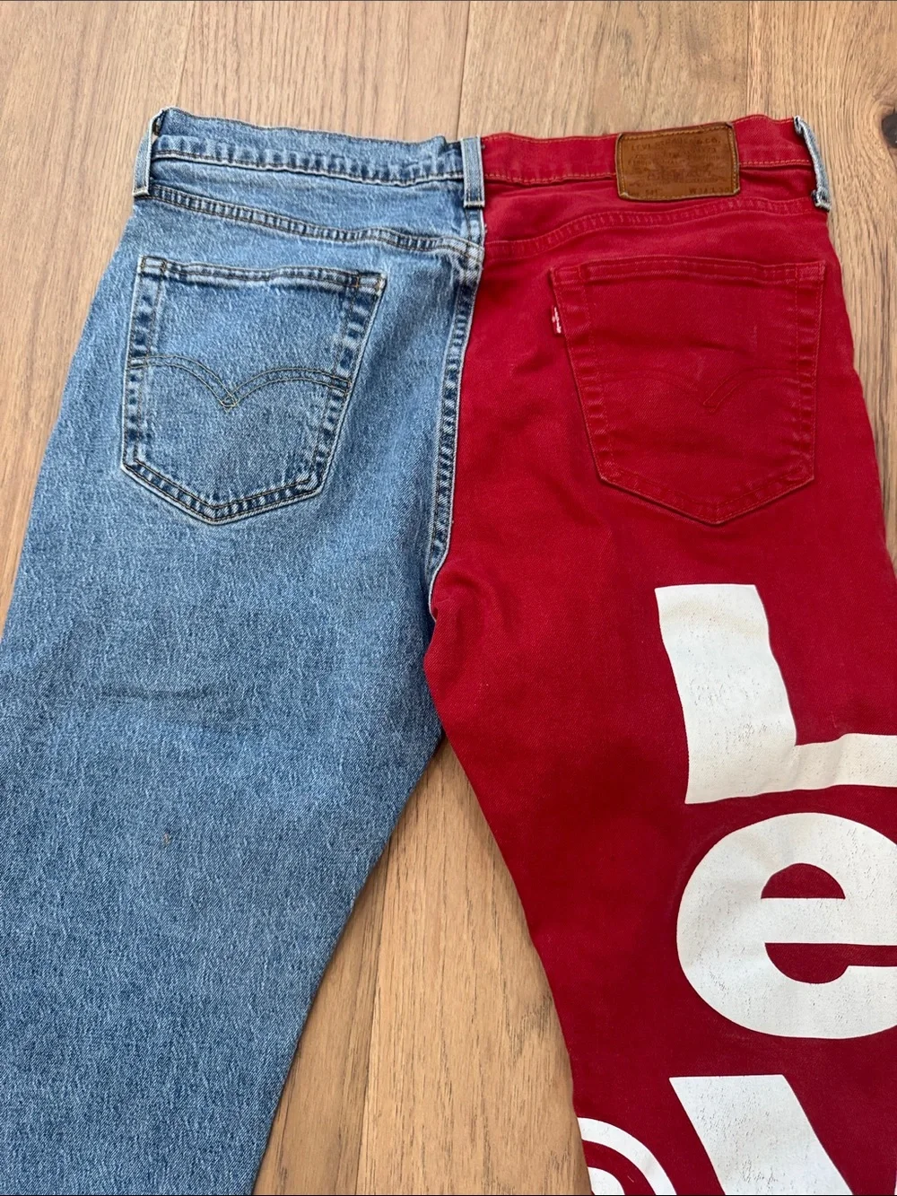 Levi’s 541 Athletic Taper Colorblock Jeans Mens W34 L30 Logo Spellout Red/Denim